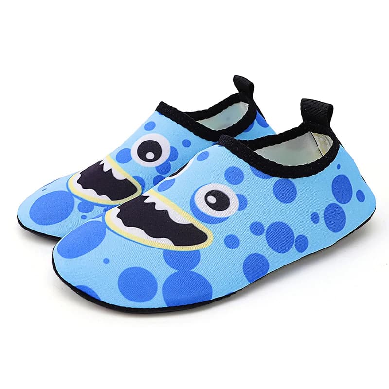 chaussures aquatiques monstres